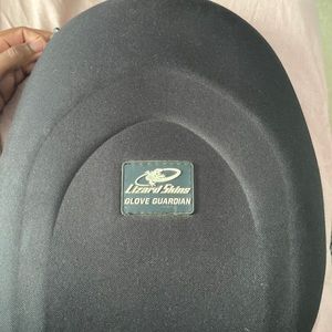 Lizard skin glove holder